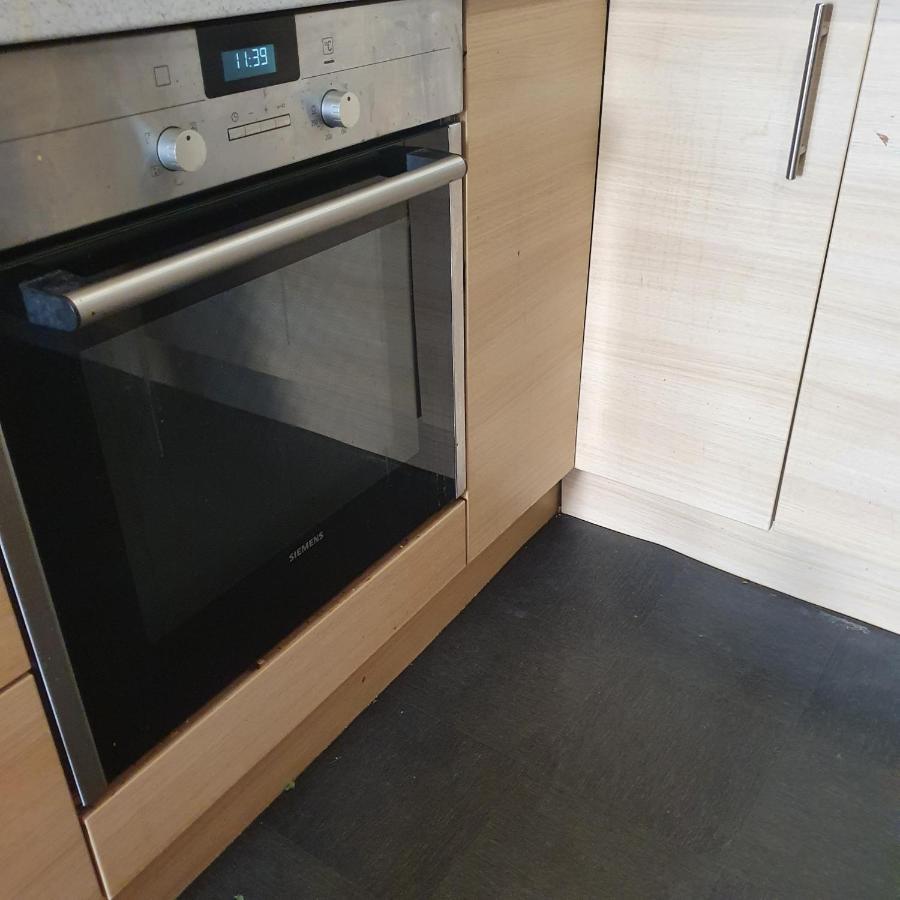2-Bedroom Back Hilton Area Apartment - Ground Floor, Aberdeen City Center Exteriér fotografie