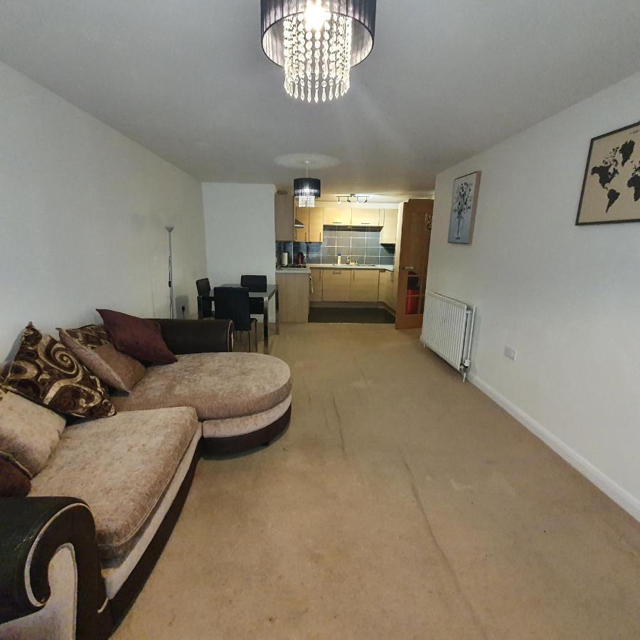 2-Bedroom Back Hilton Area Apartment - Ground Floor, Aberdeen City Center Exteriér fotografie